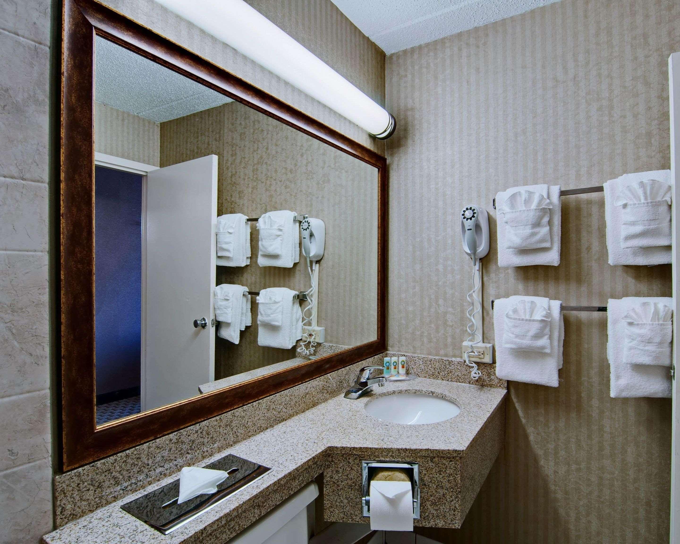 Quality Inn Beckley Exterior foto